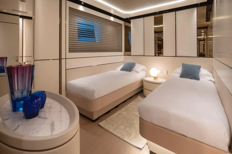 2028 Mangusta Oceano 44, photo 23