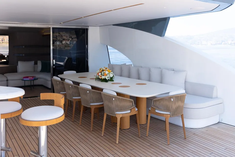Alexandra, 2025 Azimut Magellano 30M, photo 6