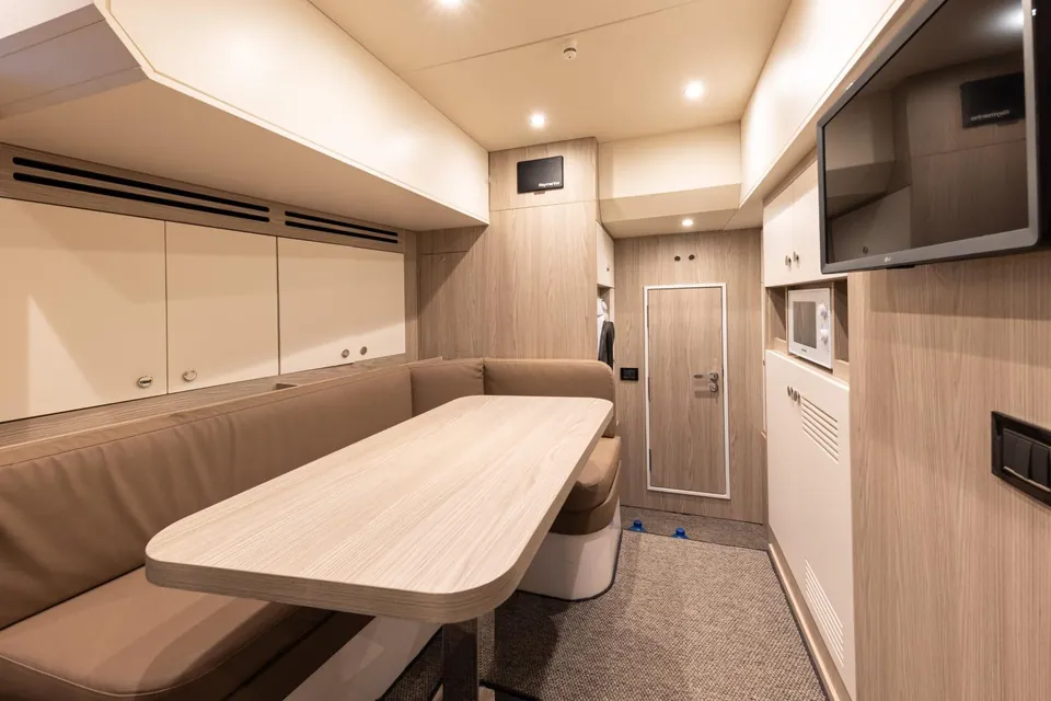 Taiga, 2024 Azimut Grande 26M, photo 11