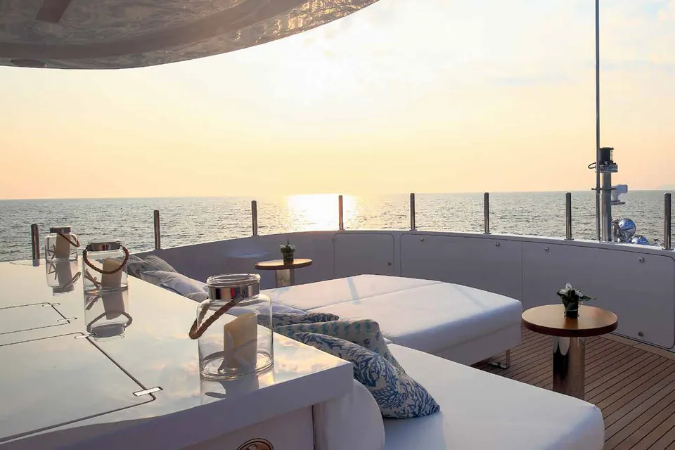Lady M II, 2015 Benetti Crystal 140, photo 11