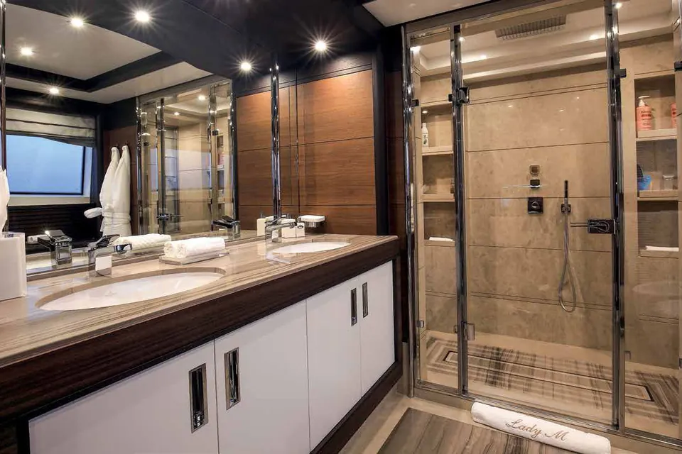 Lady M II, 2015 Benetti Crystal 140, photo 18