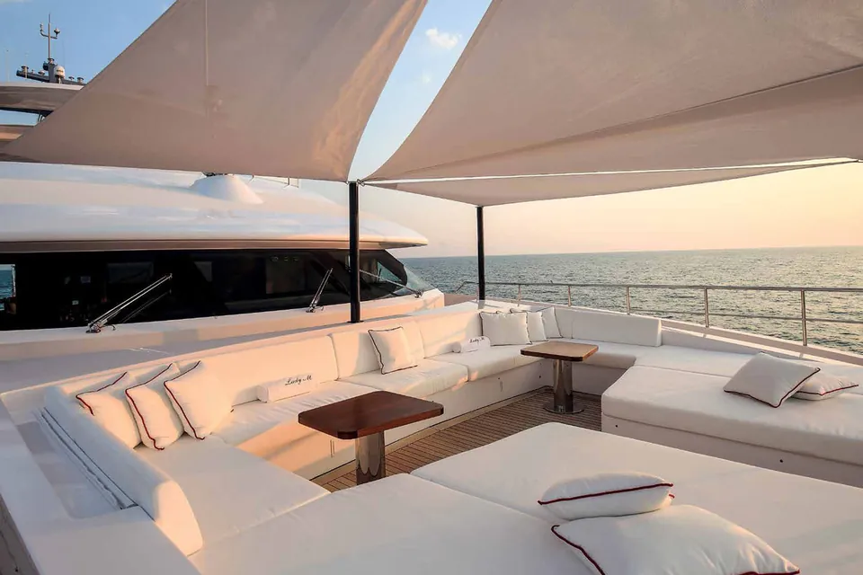 Lady M II, 2015 Benetti Crystal 140, photo 20