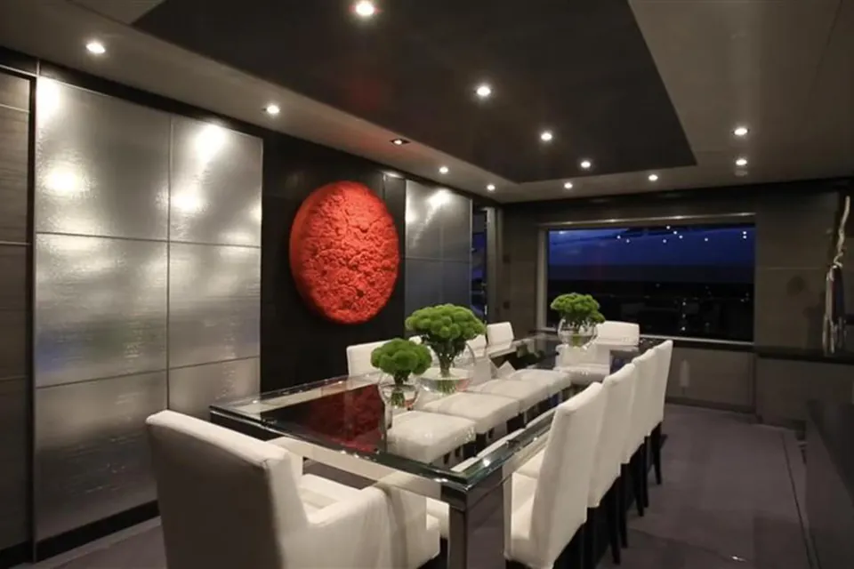 Charisma, 2015 Benetti Fast 125, photo 21