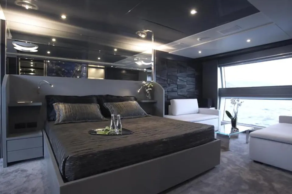 Charisma, 2015 Benetti Fast 125, photo 22