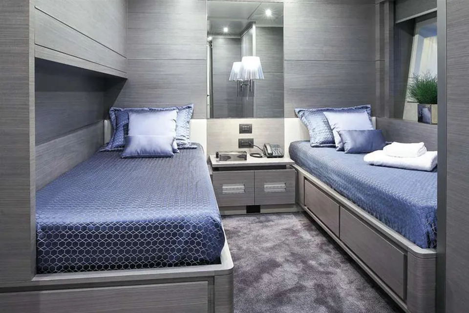 Charisma, 2015 Benetti Fast 125, photo 29