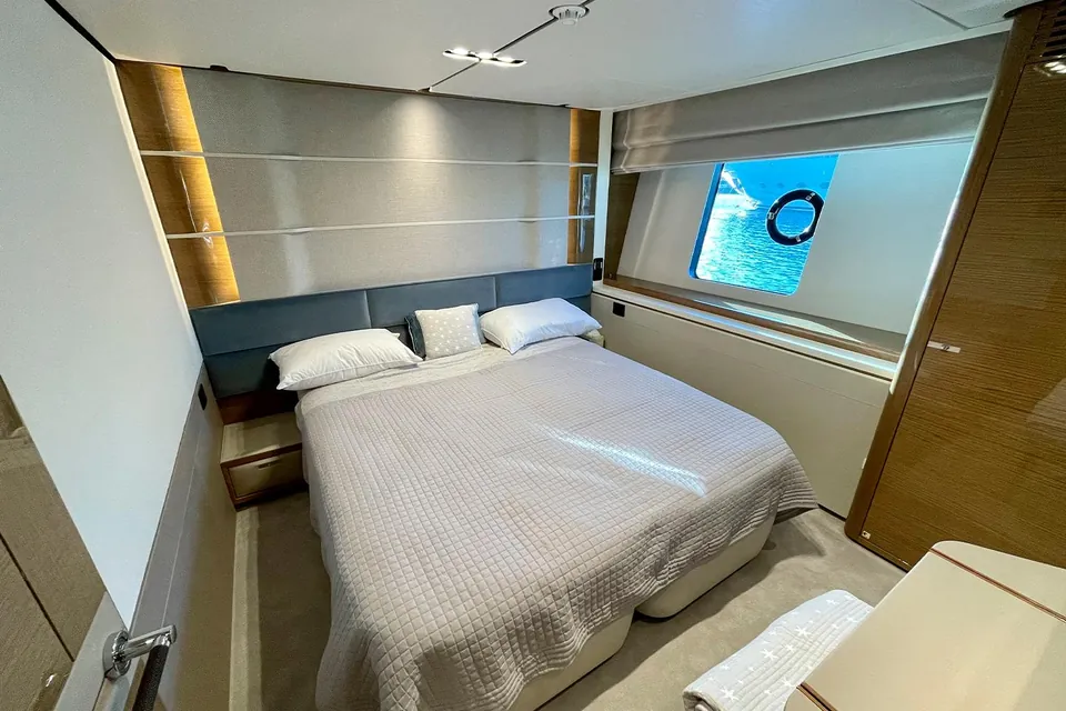Afon, 2020 Princess 30M, photo 6