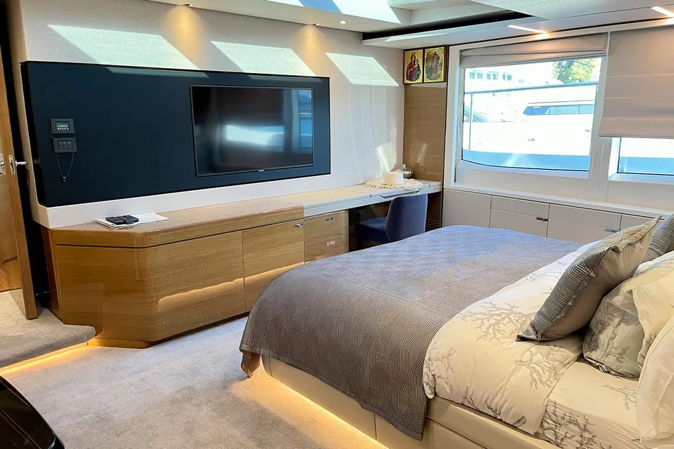 Afon, 2020 Princess 30M, photo 24
