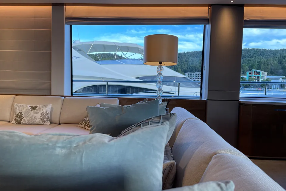Afon, 2020 Princess 30M, photo 30
