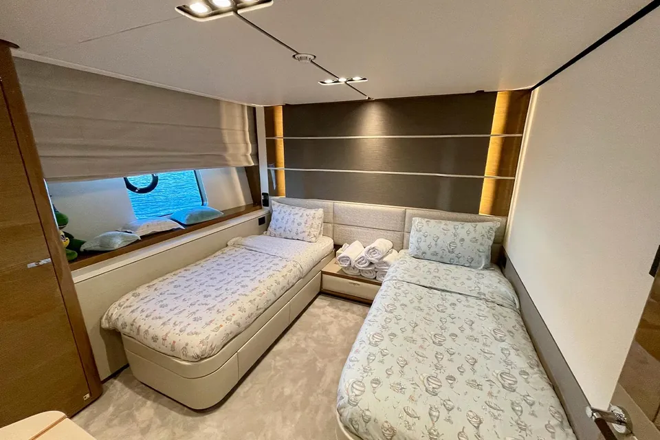 Afon, 2020 Princess 30M, photo 35