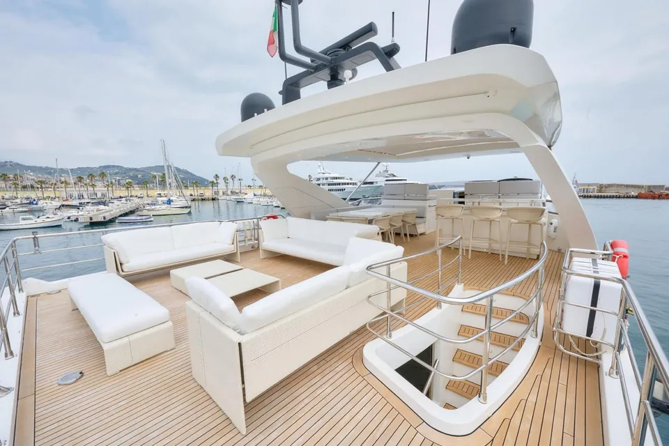 Sun & Sea, 2018 Azimut Grande 30M, photo 10