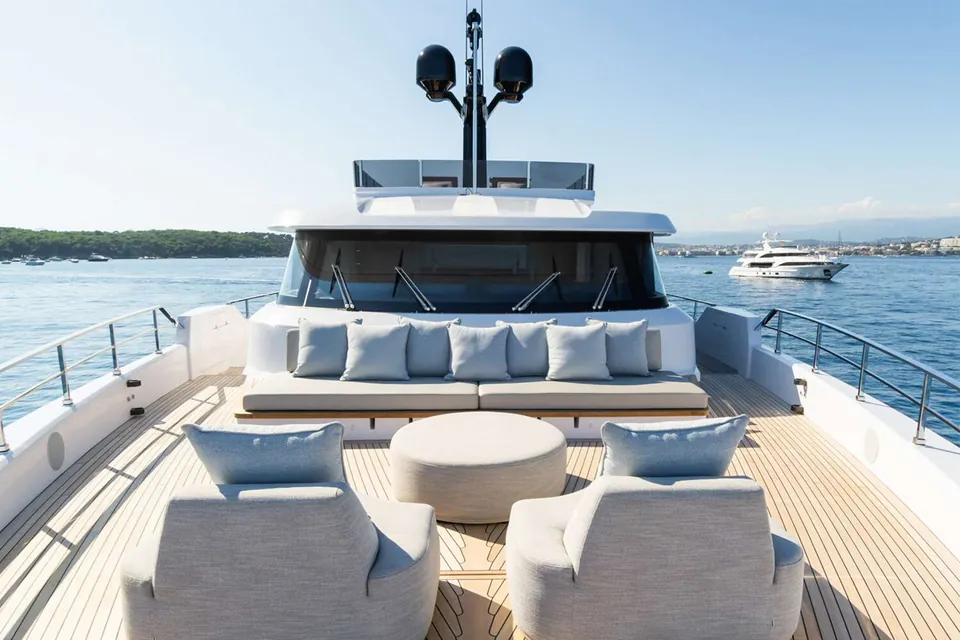 Custom Line Navetta 30 II, 2021 Custom Line Navetta 30, photo 9