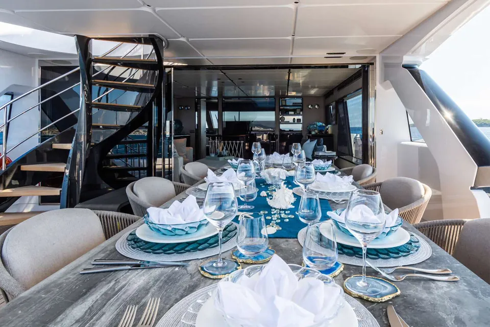 Custom Line Navetta 30 II, 2021 Custom Line Navetta 30, photo 15