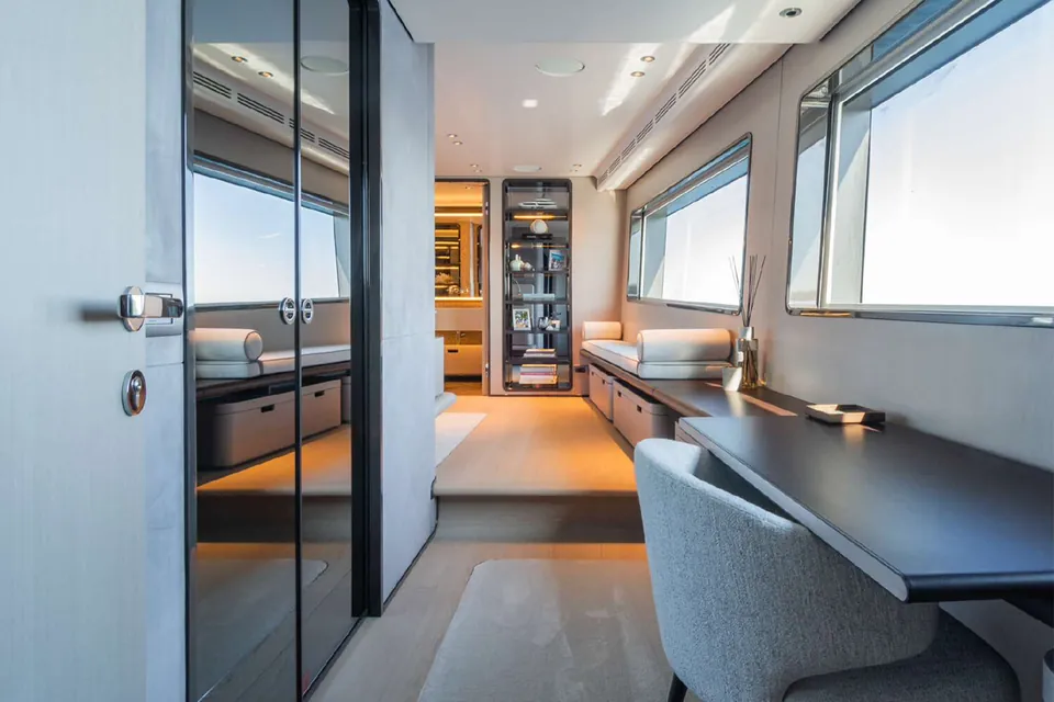 Custom Line Navetta 30 II, 2021 Custom Line Navetta 30, photo 25