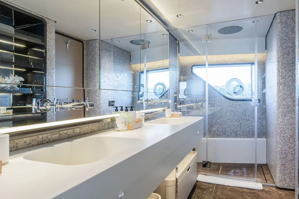 Custom Line Navetta 30 II, 2021 Custom Line Navetta 30, photo 26