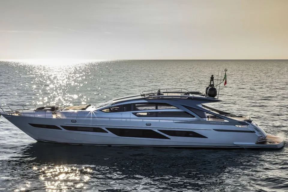 Najati, 2018 Pershing 9X, photo 1