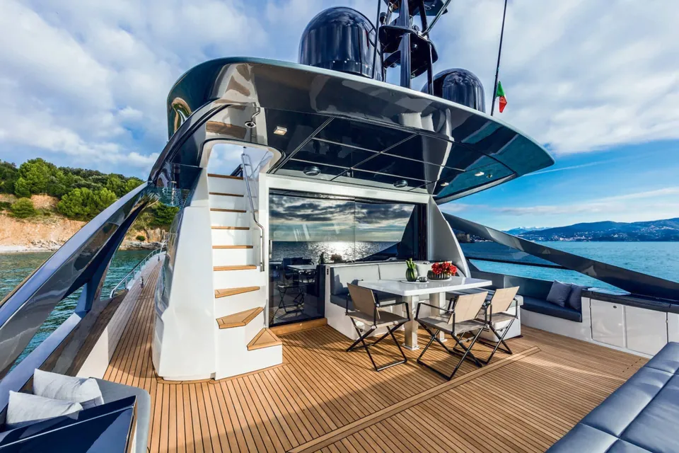Najati, 2018 Pershing 9X, photo 19
