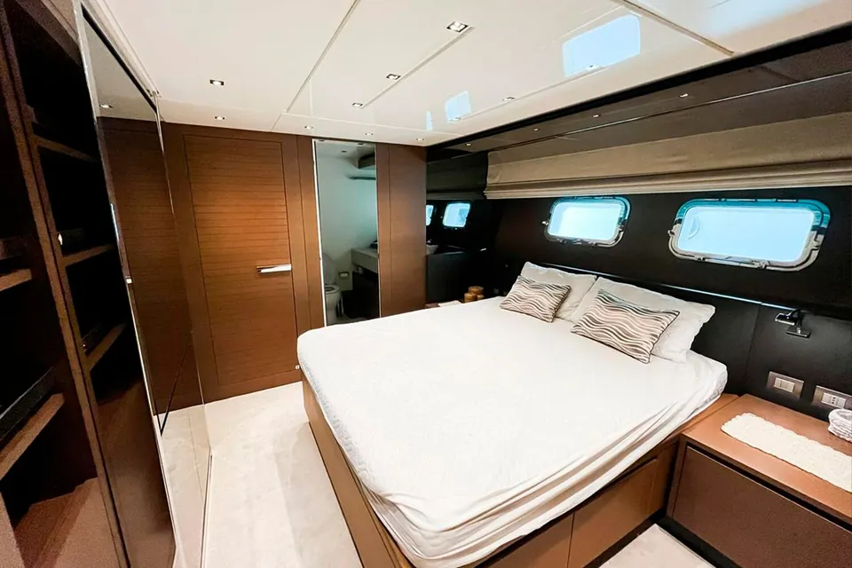 2017 Sanlorenzo SL 86, photo 13