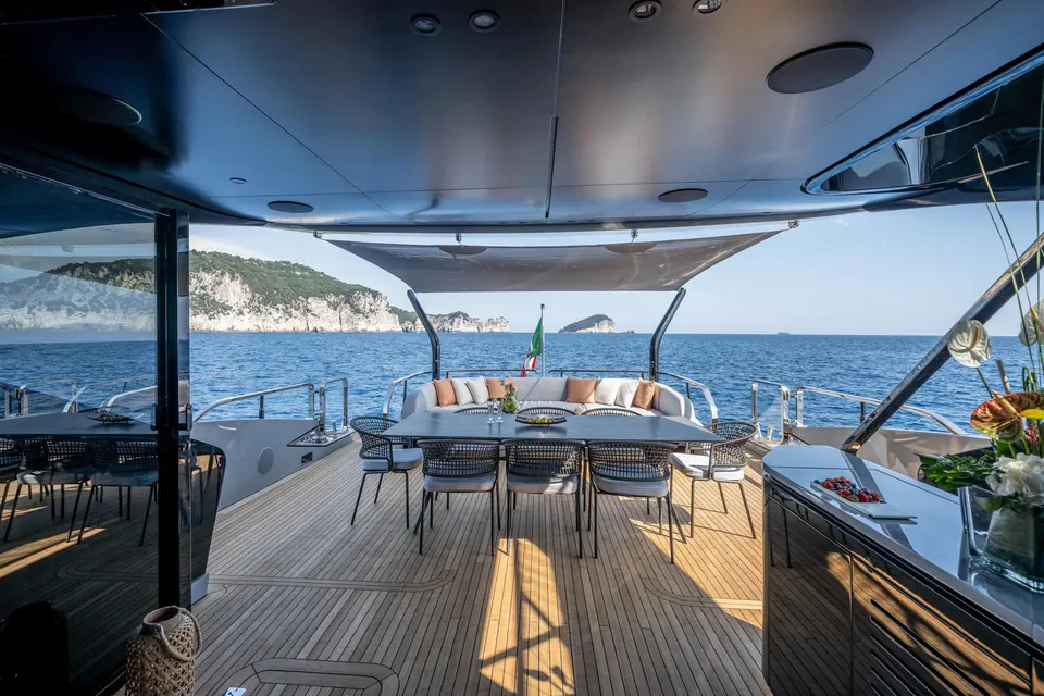 Ereiva, 2023 Mangusta 104 REV, photo 5