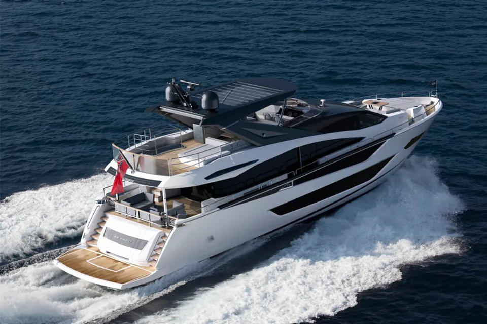 2022 Sunseeker 88, photo 1