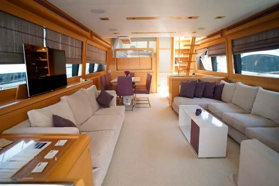 Reine Des Coeurs, 2015 Ferretti 800, photo 5
