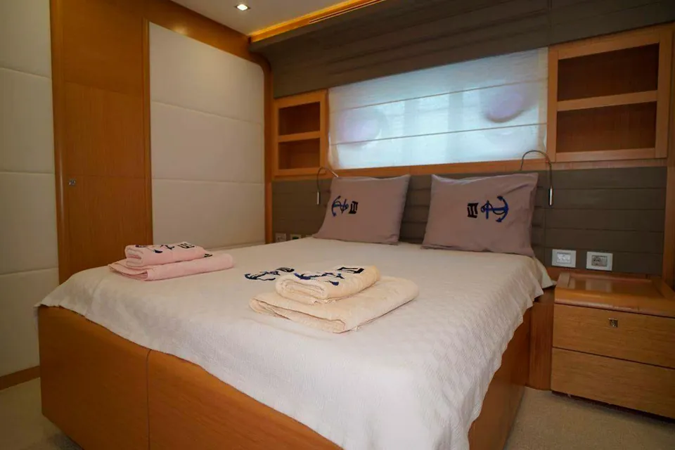 Reine Des Coeurs, 2015 Ferretti 800, photo 13