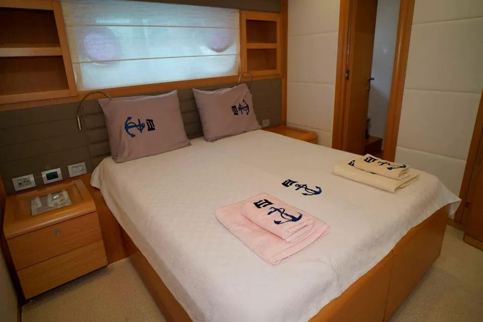 Reine Des Coeurs, 2015 Ferretti 800, photo 14