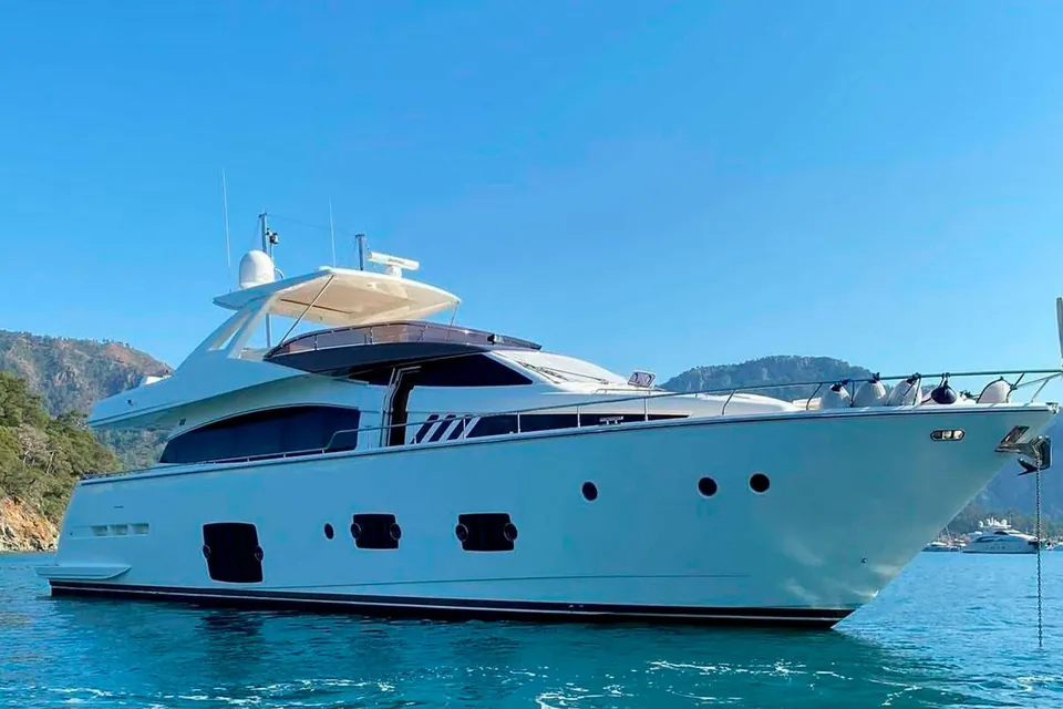 Reine Des Coeurs, 2015 Ferretti 800, photo 16