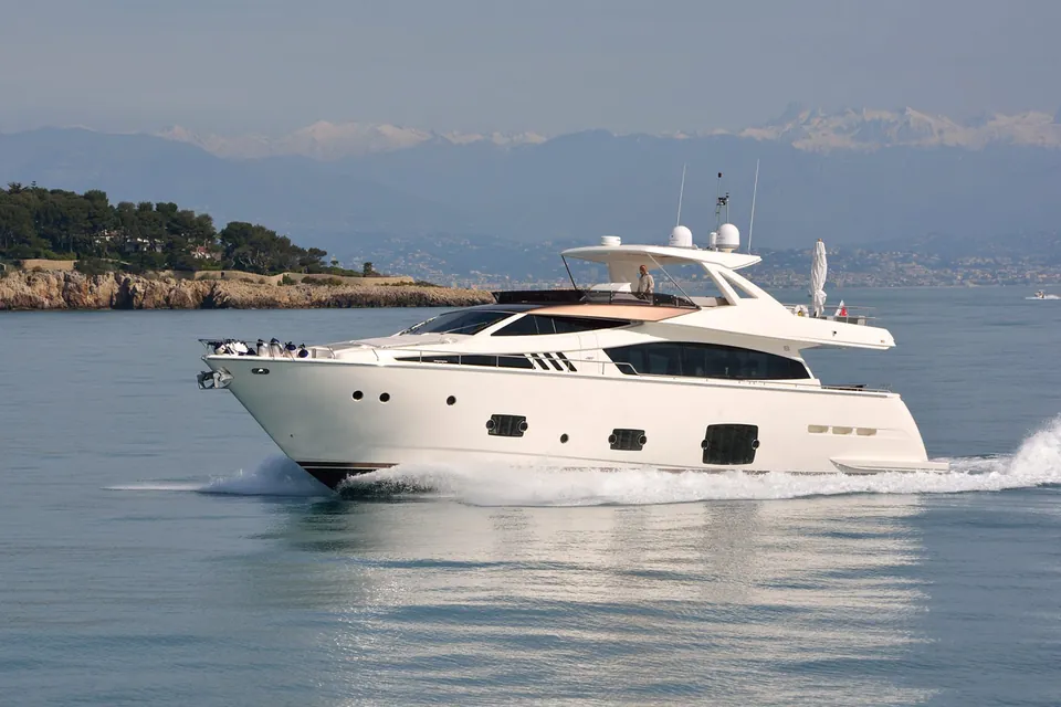 2015 Ferretti 800, photo 1