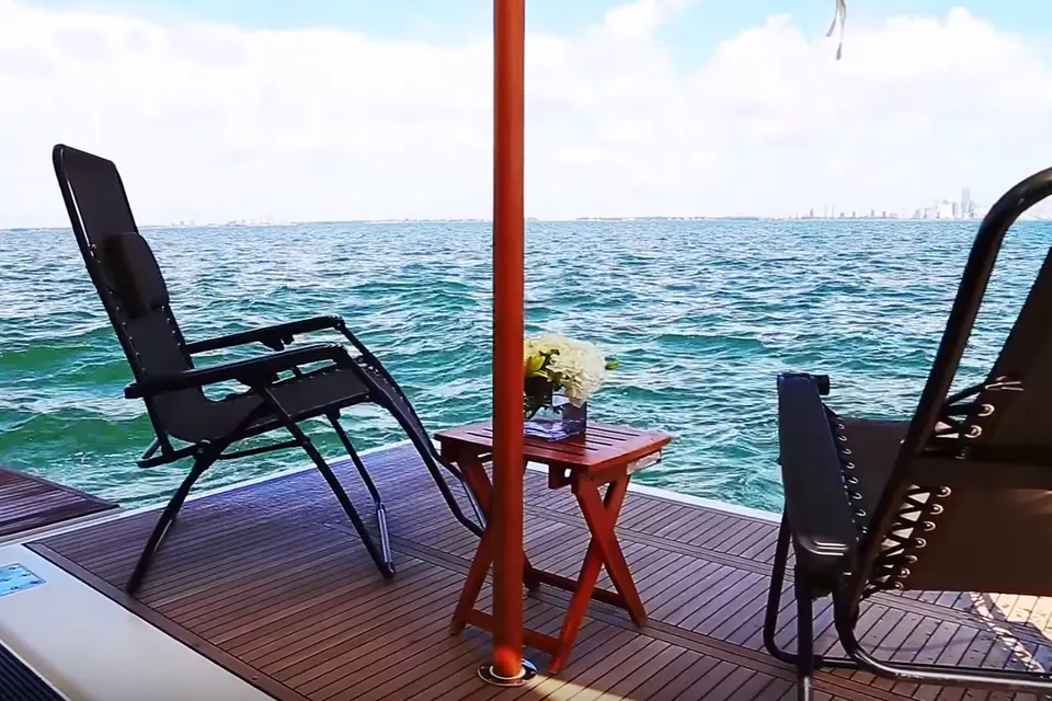 2015 Ferretti 800, photo 5