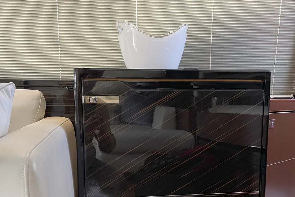 2017 Princess S72, photo 28