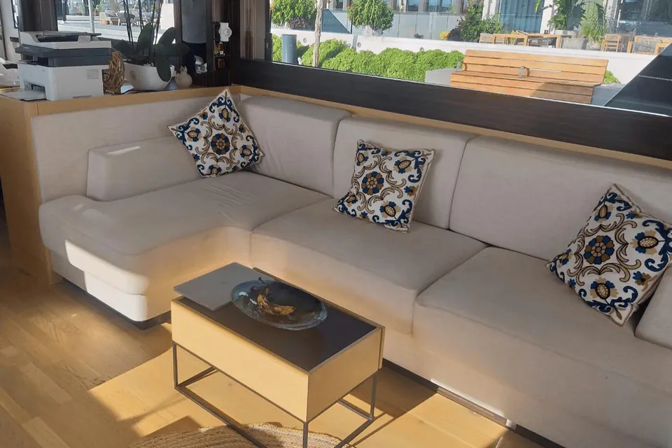 Avventura, 2020 Sirena Yachts 64, photo 5