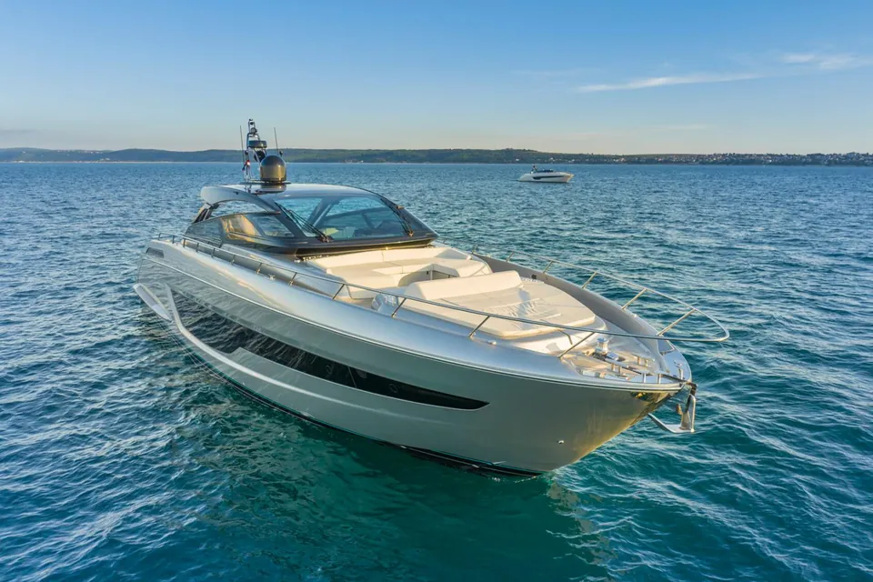 Eos, 2022 Riva 68 Diable, photo 2