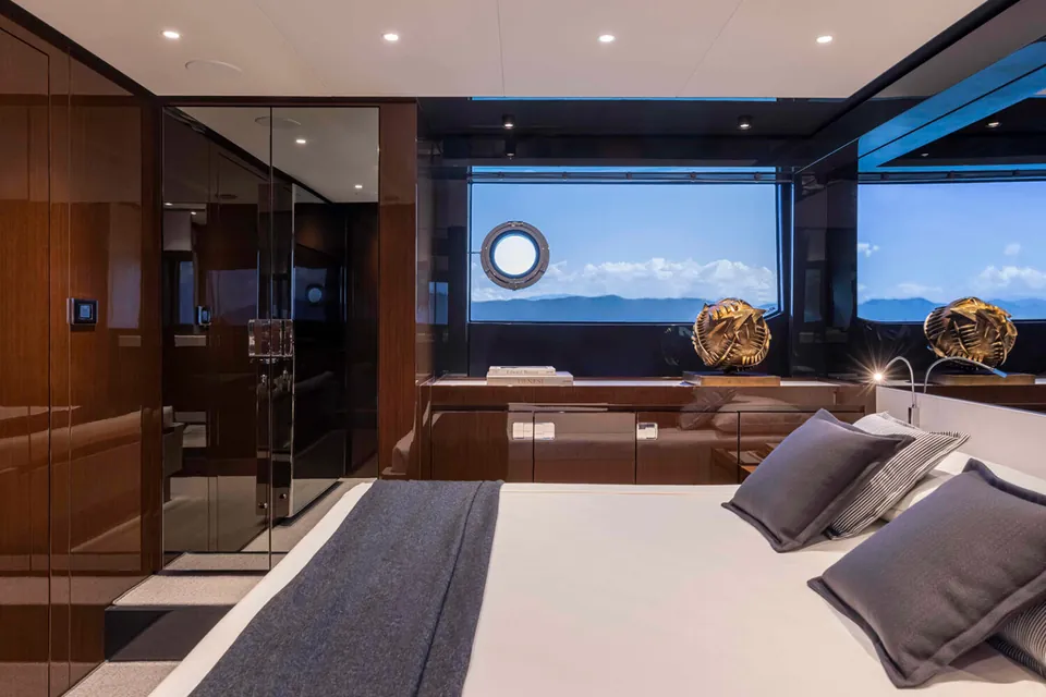 Eos, 2022 Riva 68 Diable, photo 10
