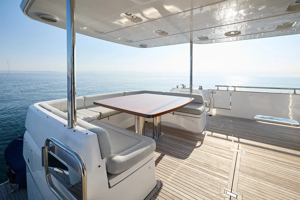 2019 Azimut Magellano 66, photo 3
