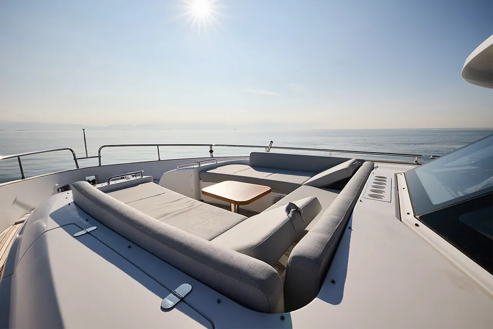 2019 Azimut Magellano 66, photo 9