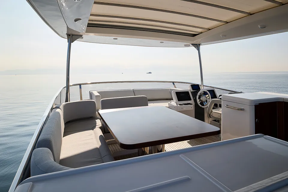 2019 Azimut Magellano 66, photo 12