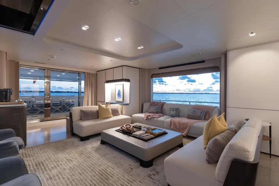 La Mama, 2022 Azimut Grande 32M, photo 4