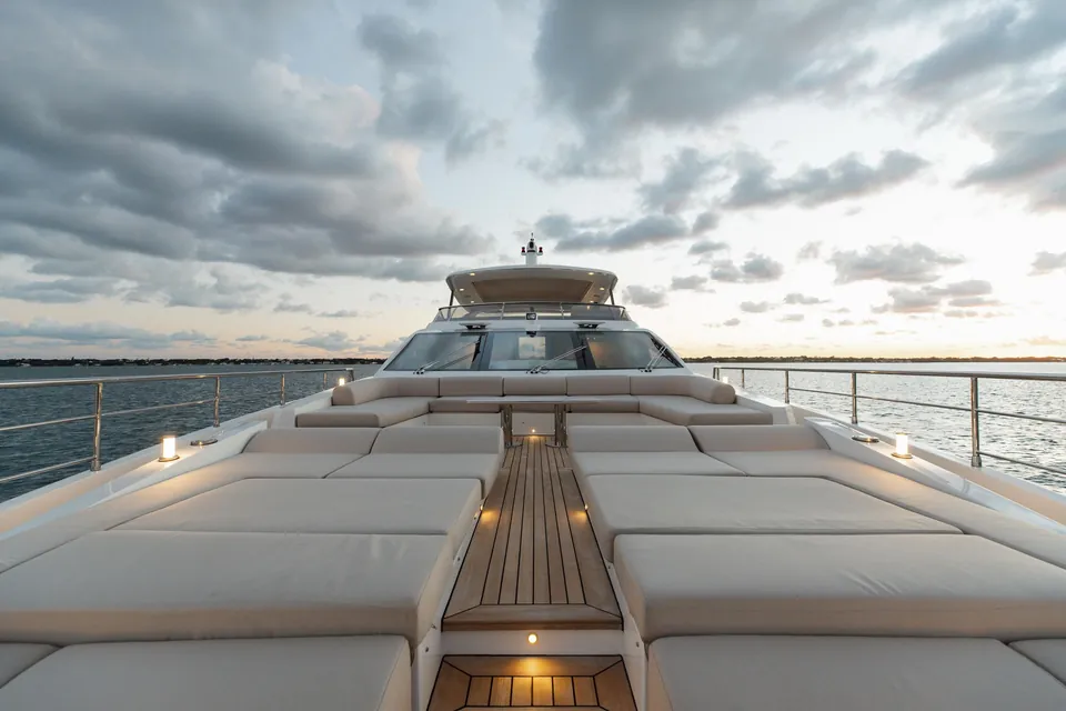 La Mama, 2022 Azimut Grande 32M, photo 9