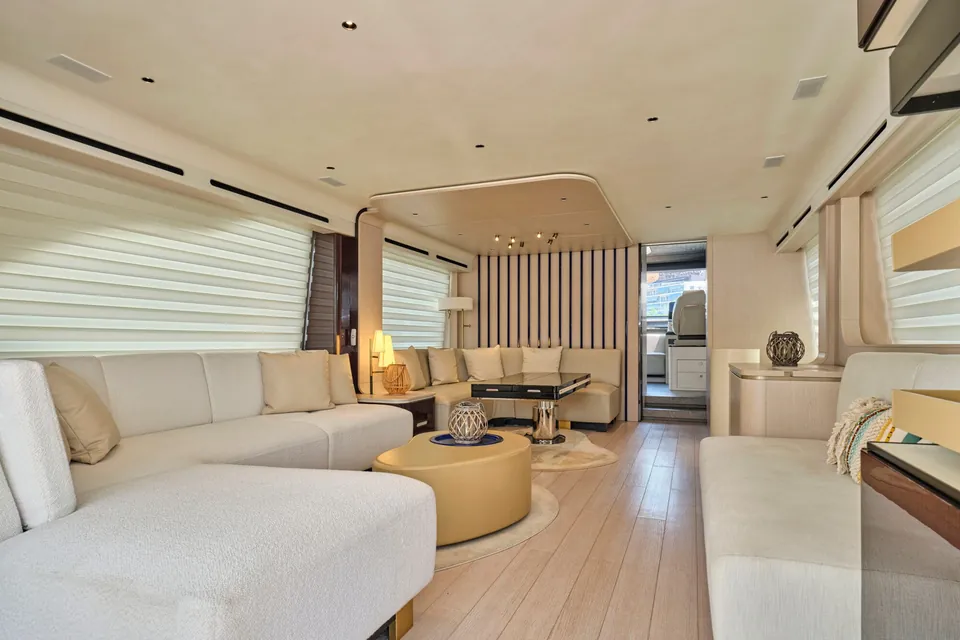 Ma Belle, 2022 Azimut Fly 78, photo 3