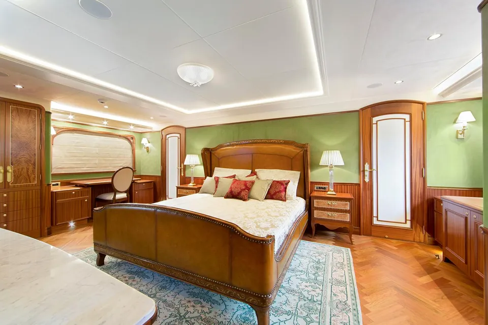 2025 Van der Valk Explorer 37M, photo 9