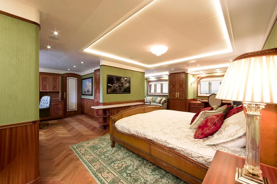 2025 Van der Valk Explorer 37M, photo 10