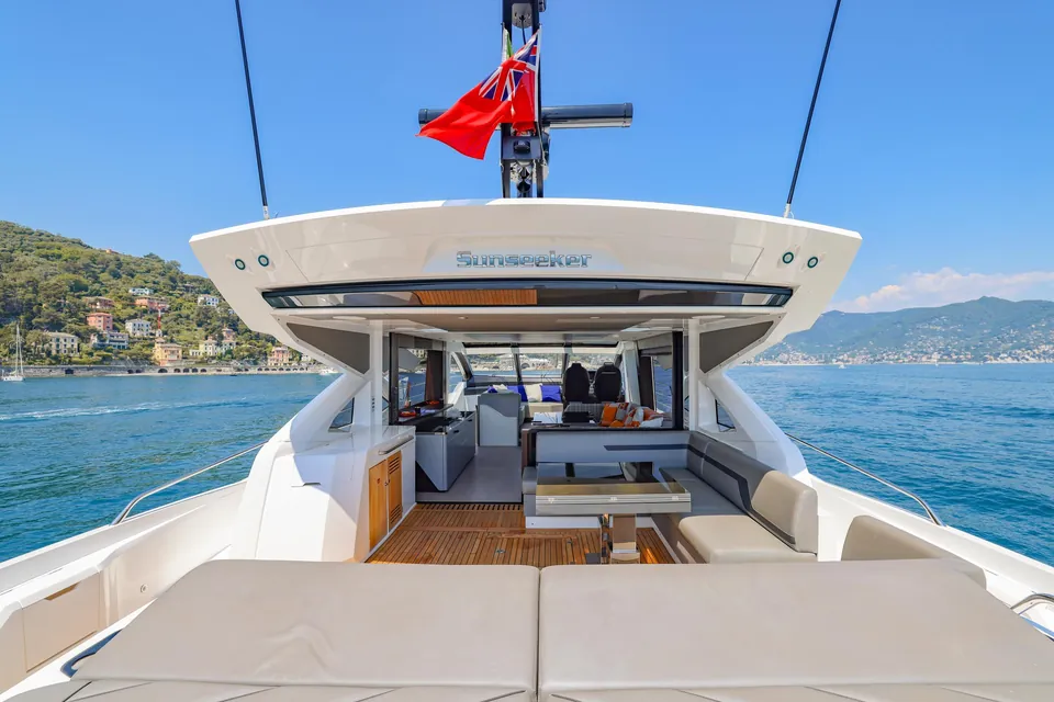 Heather Rose, 2022 Sunseeker Predator 74 XPS, photo 5