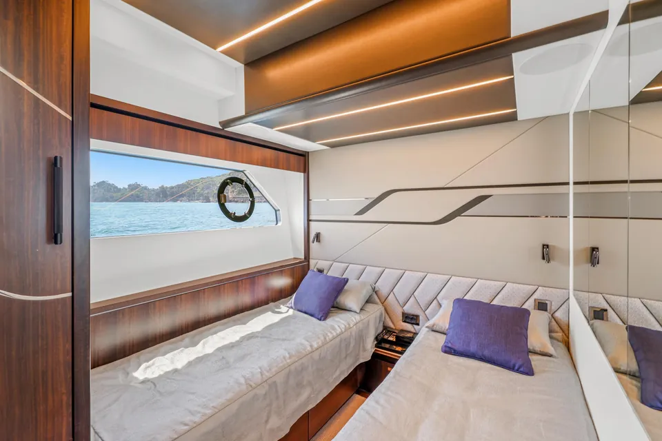 Heather Rose, 2022 Sunseeker Predator 74 XPS, photo 20