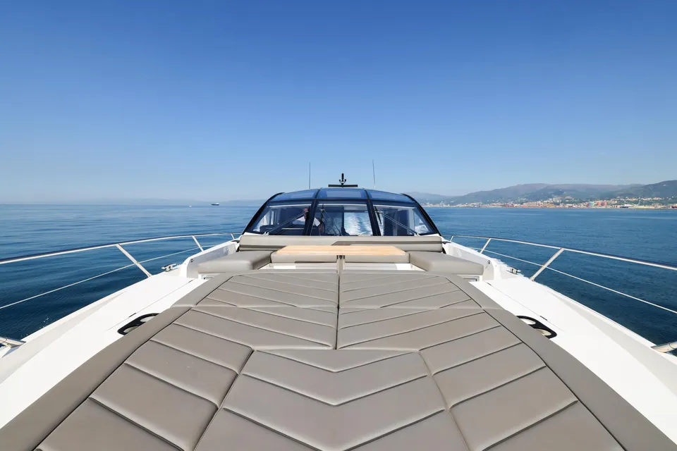 Heather Rose, 2022 Sunseeker Predator 74 XPS, photo 27