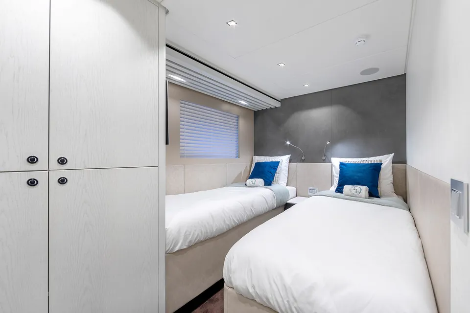 2025 Van der Valk Explorer 28M, photo 3