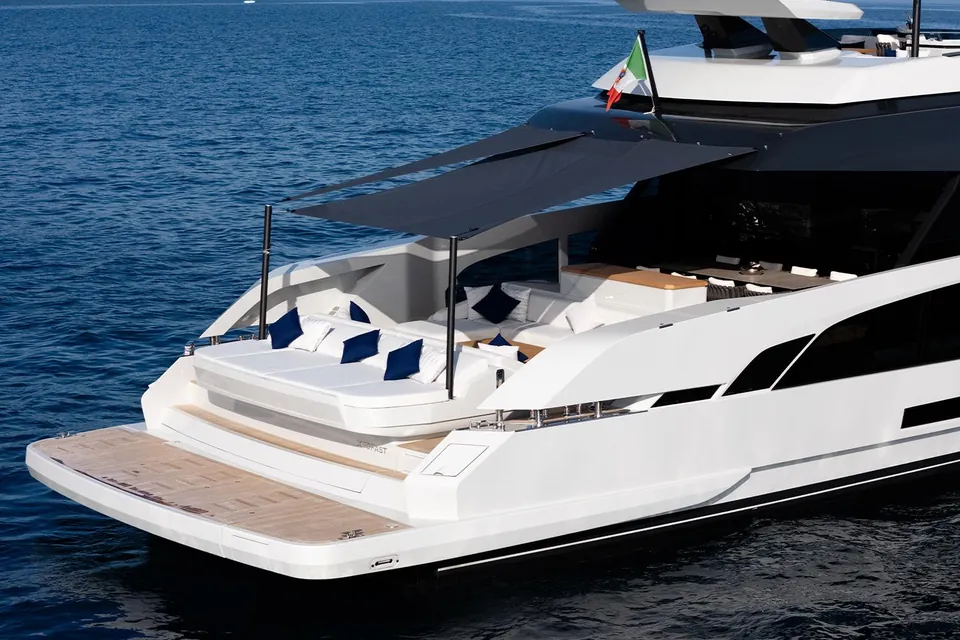 2026 Extra Yachts X90 Fast, photo 2