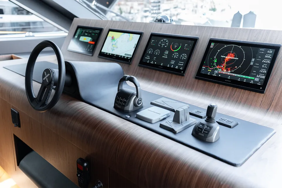 2026 Extra Yachts X90 Fast, photo 12