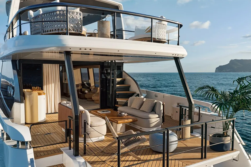2026 Azimut 82, photo 12