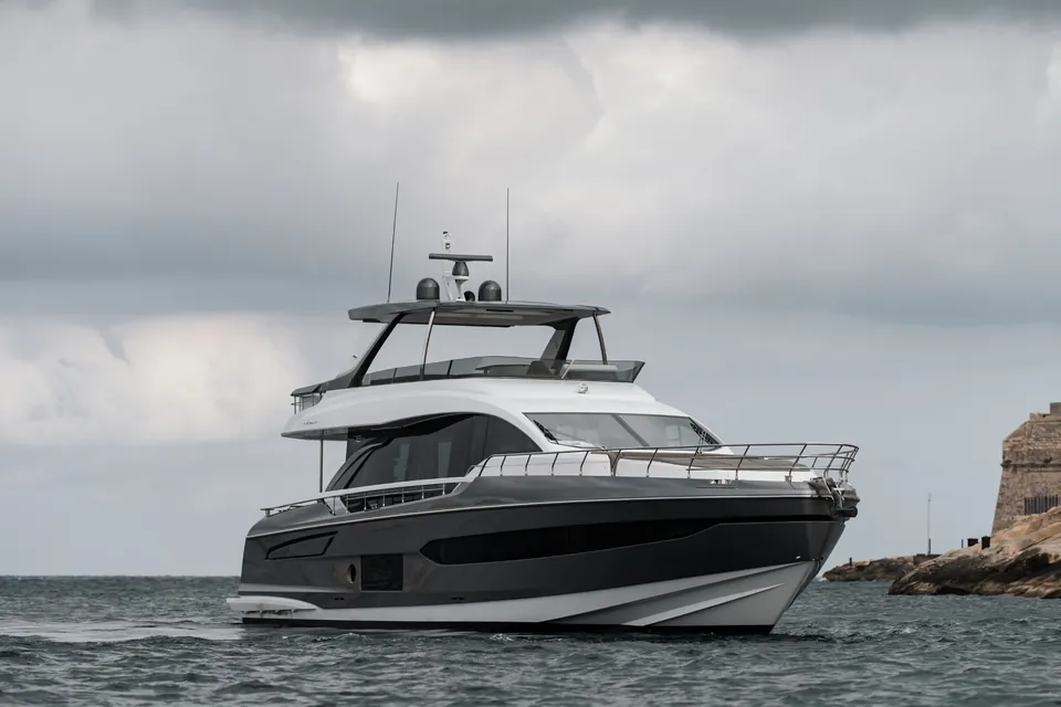 A-Force, 2021 Azimut Fly 78, photo 2