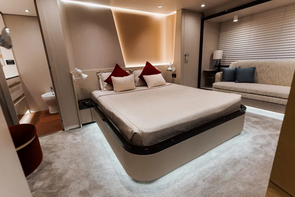 A-Force, 2021 Azimut Fly 78, photo 11